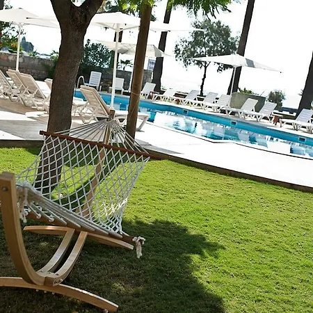 Otel Mare 3*